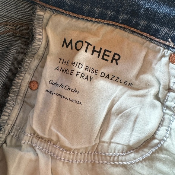Mother Jeans The Midrise Dazzler Ankle Fray - Picture 6 of 7